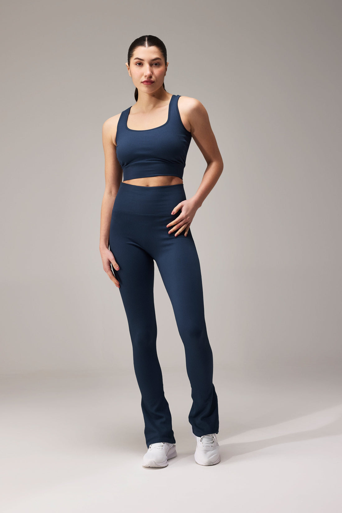 SEAMLESS FLARE PANTS - NAVY BLUE