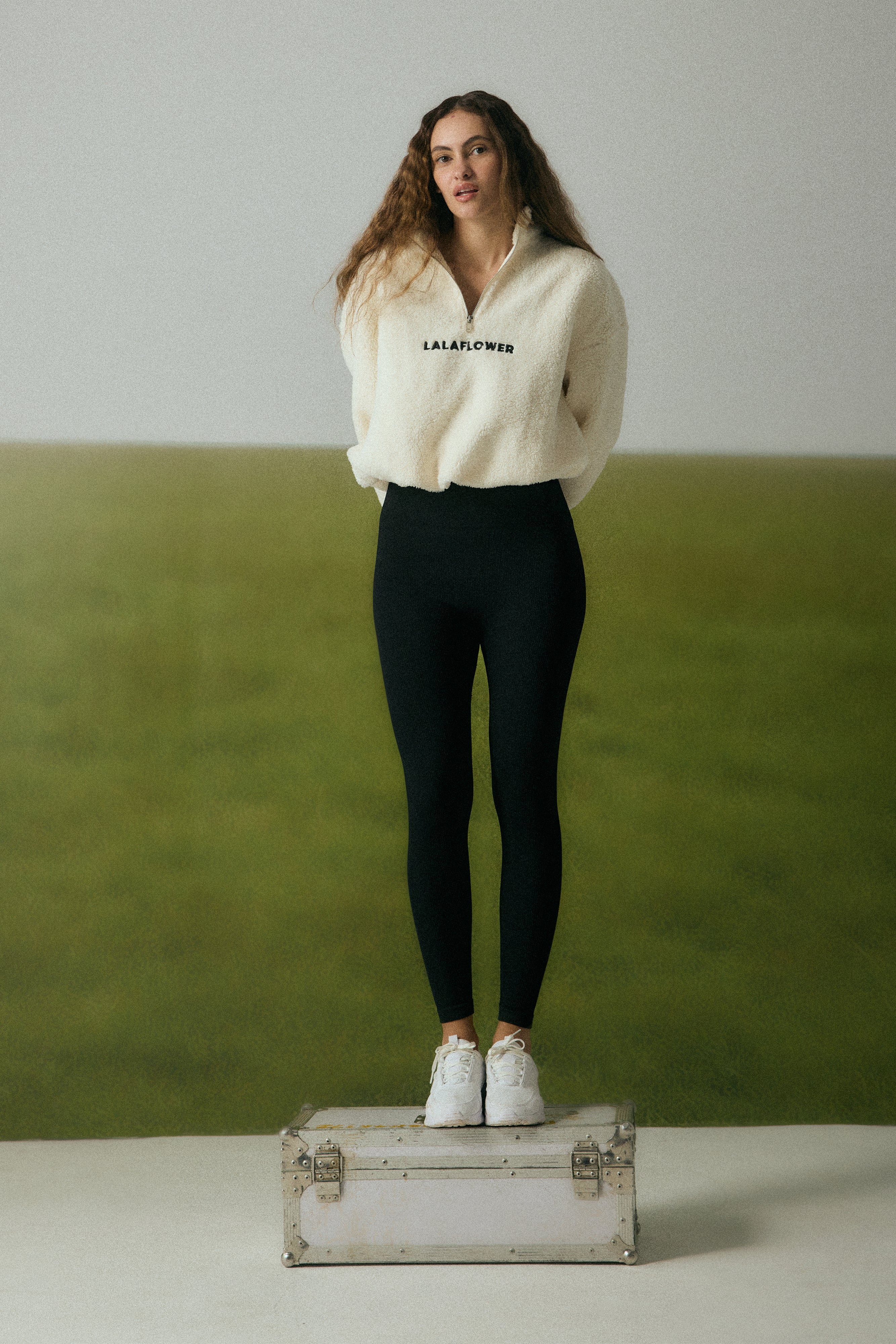 SNOW WHITE OVERSIZED SHERPA JUMPER