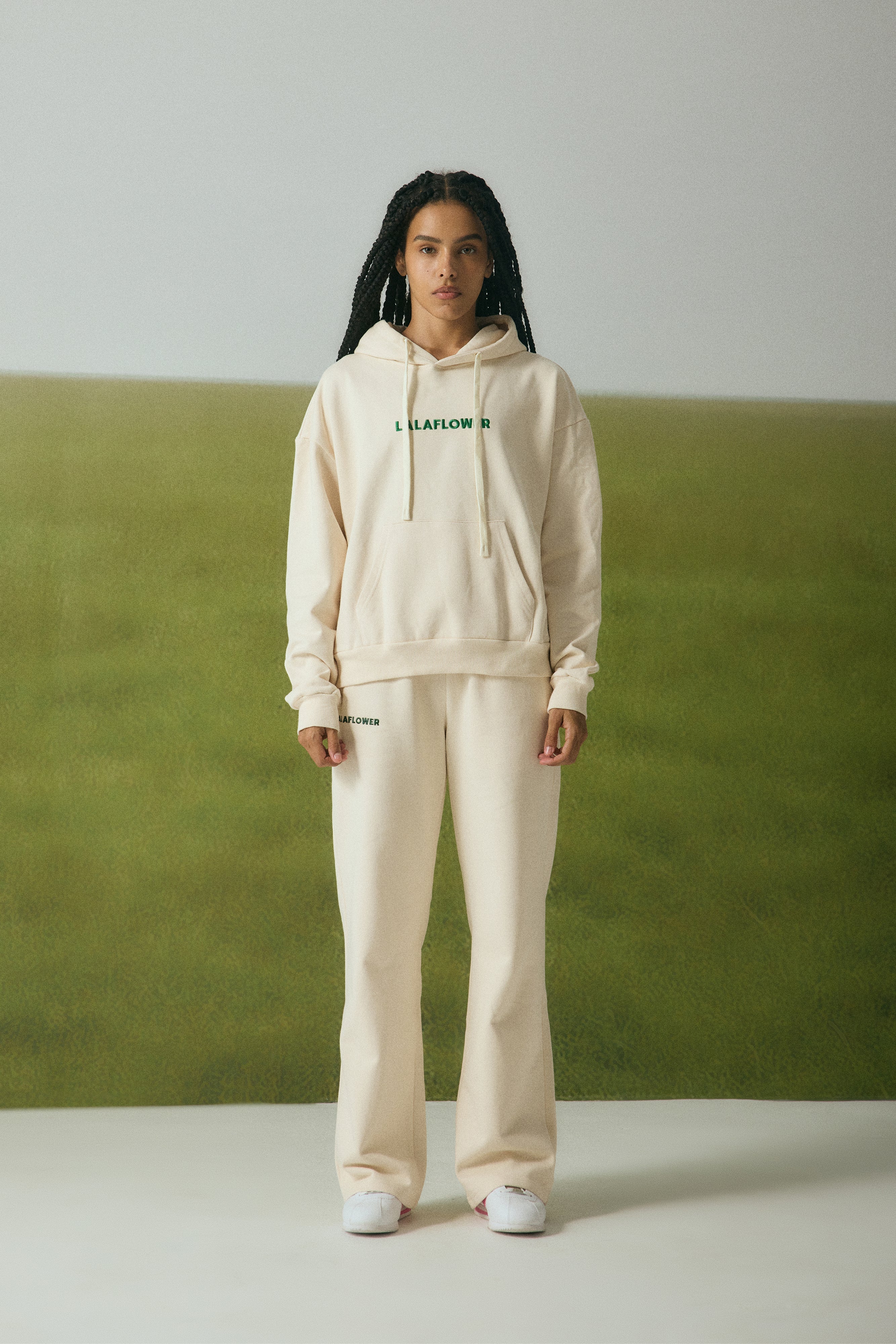 OFF-WHITE OVERSIZED HOODIE IN THE FLORAL SPIRAL PRINT