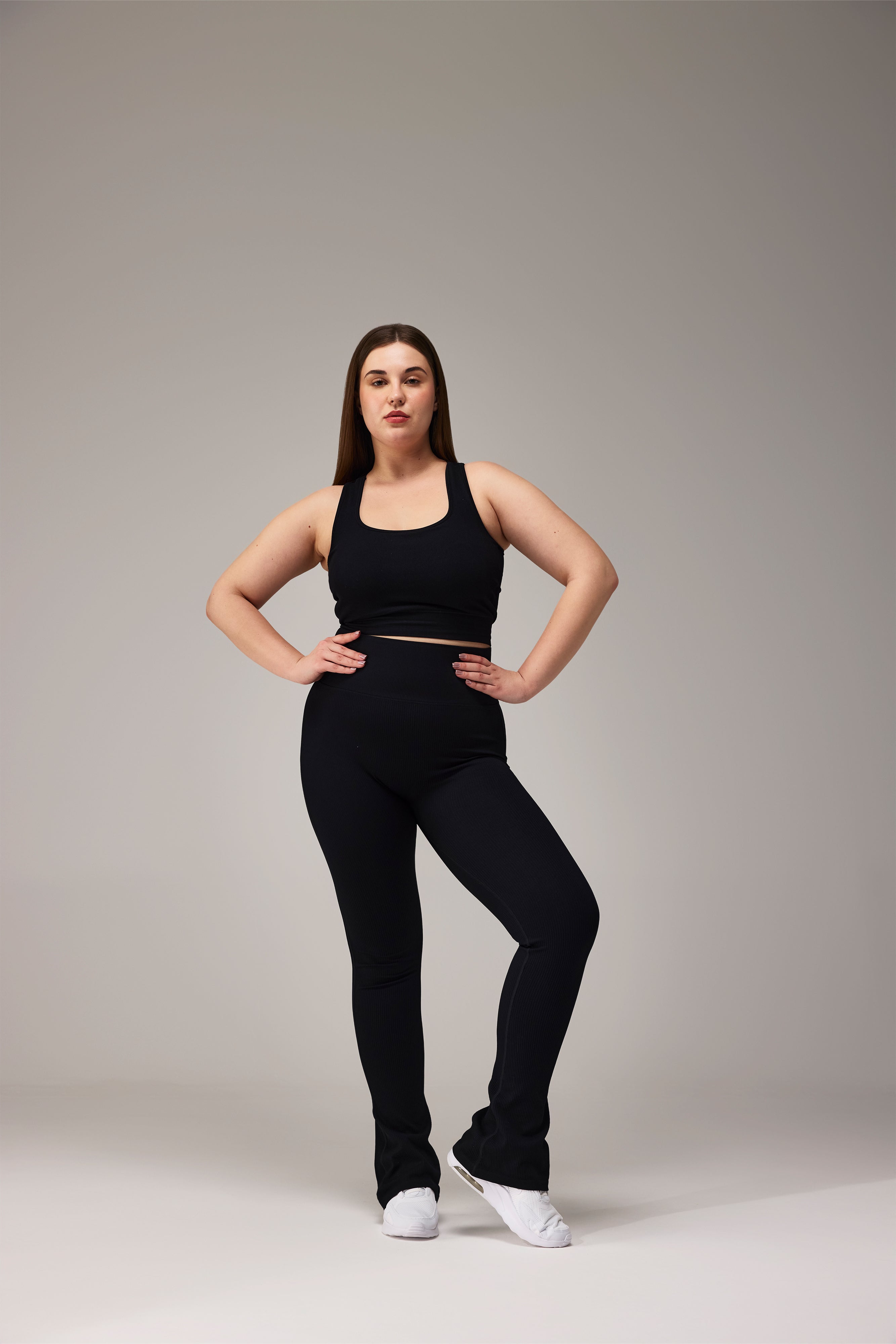 SEAMLESS PADDED BRA - BLACK