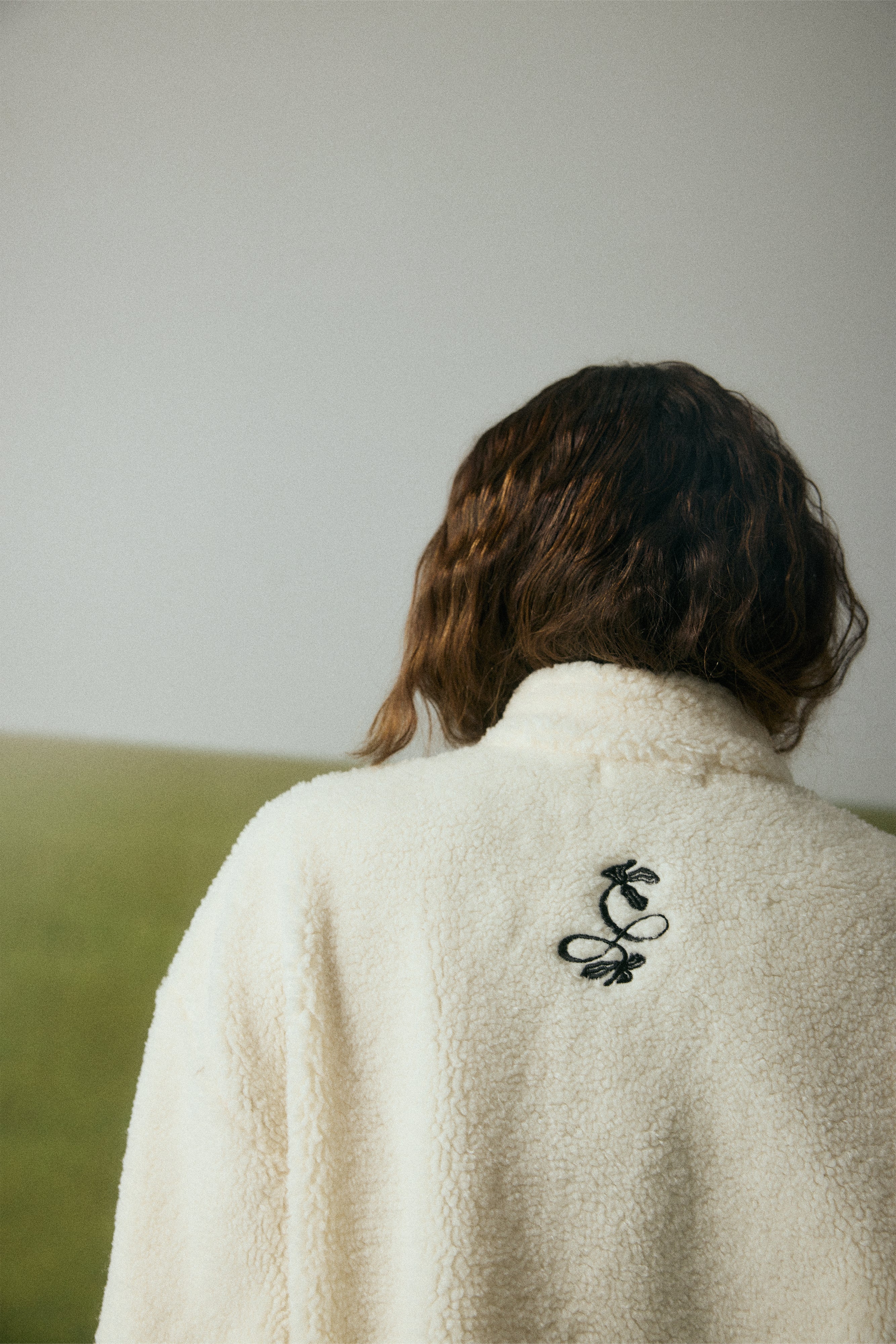 SNOW WHITE OVERSIZED SHERPA JUMPER