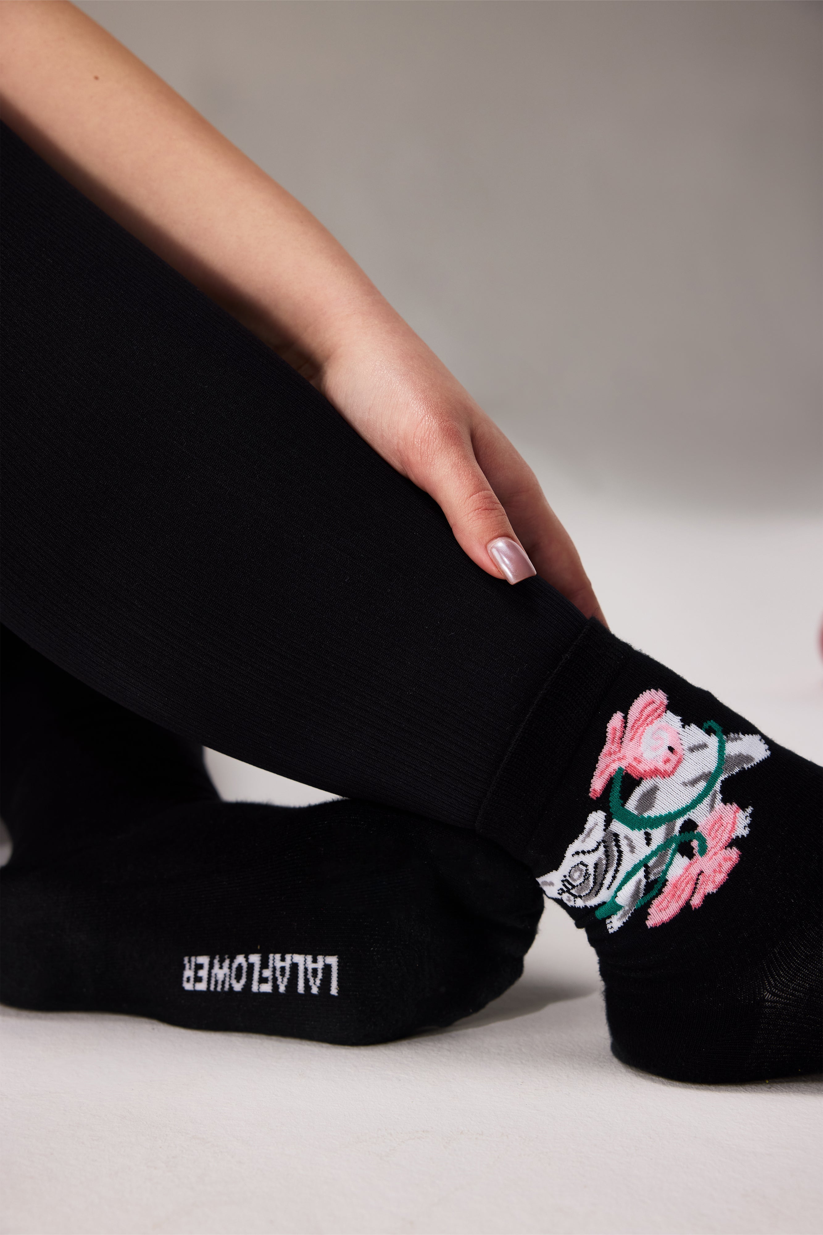 SET OF 3 SOCKS - BLACK / LALA GREEN / WHITE