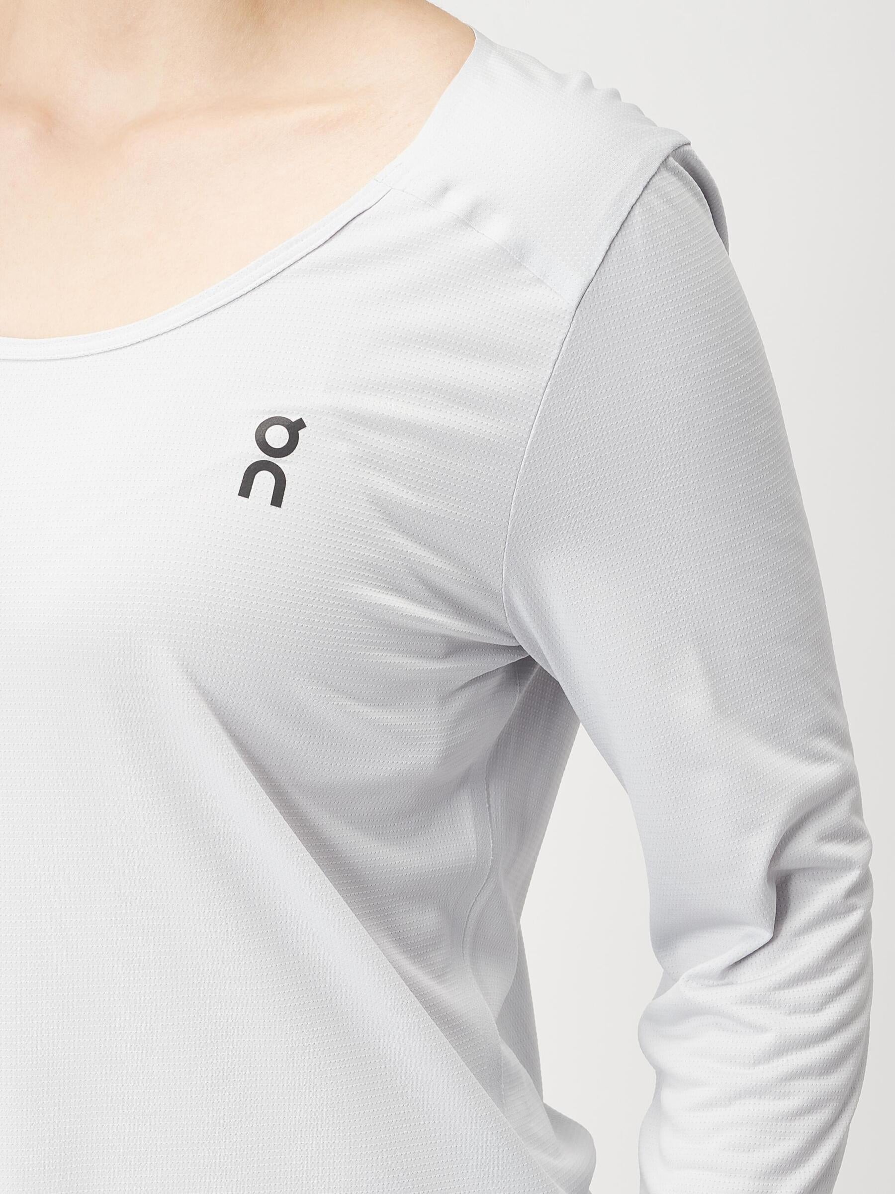 ON Women Multicolor Polyester Blend Casual Tshirt