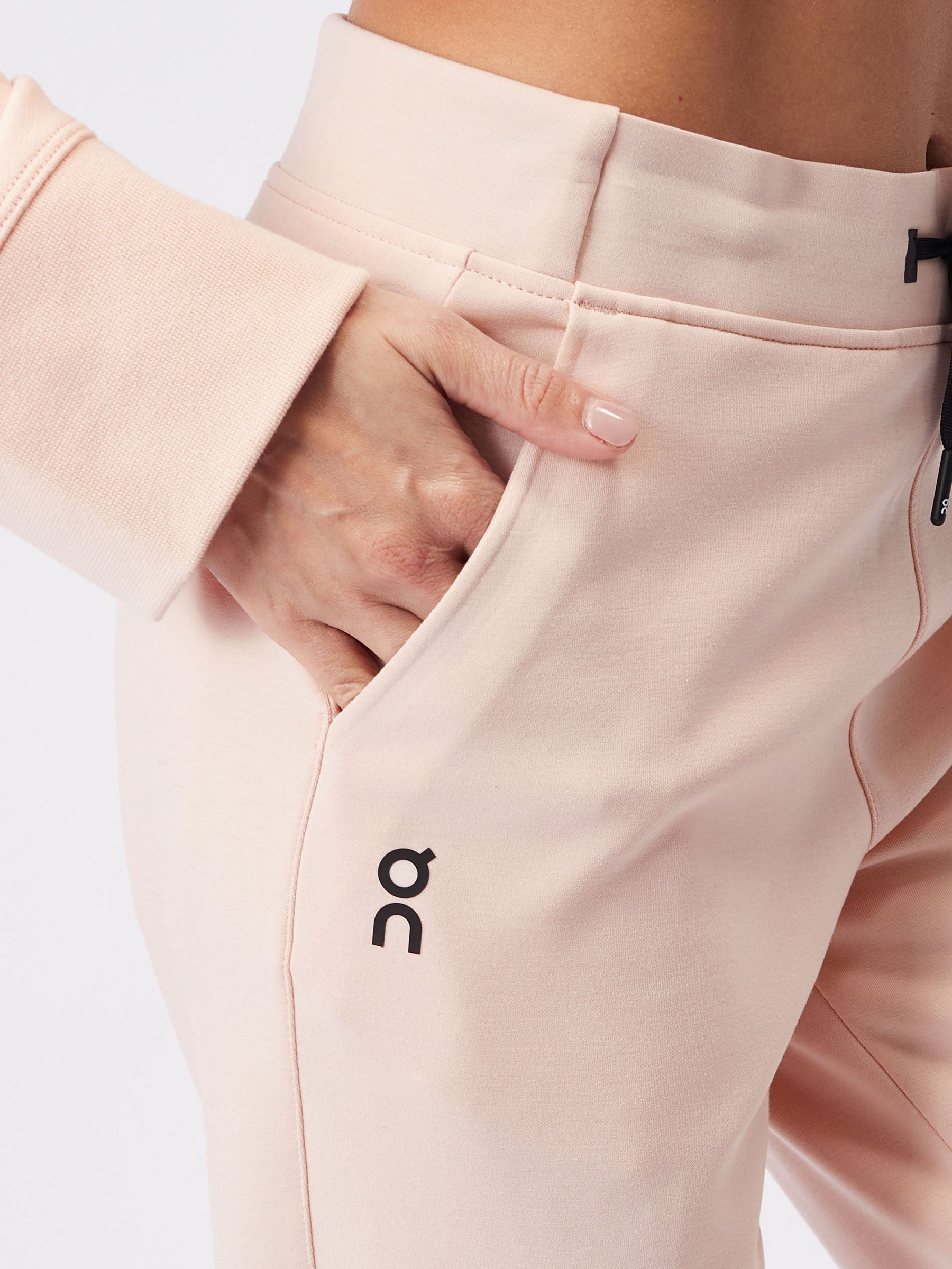 ON Women Peach Polyester Blend Running Pant